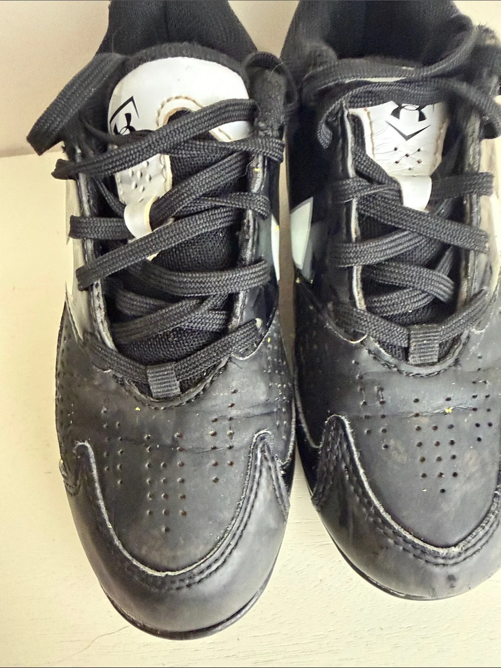(2289) Under Armor Glyde RM Black Athletic Softball Cleats, Size: 11K